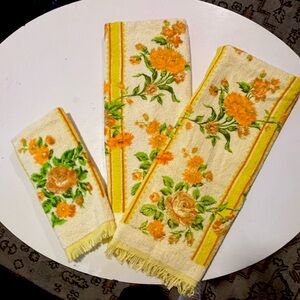 Vintage floral cannon towels